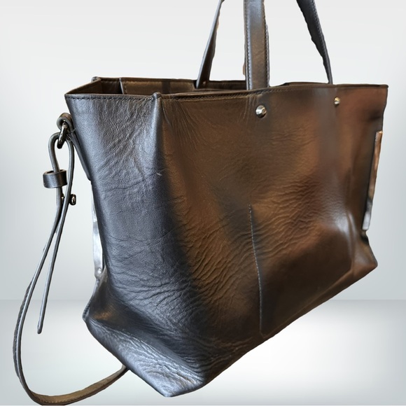 Stuart Weitzman Pewter/Black Leather 2 Way Tote - Picture 2 of 7